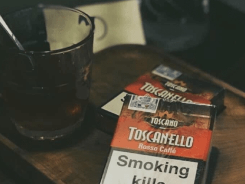 Thưởng thức hương vị xì gà đậm vị cafe